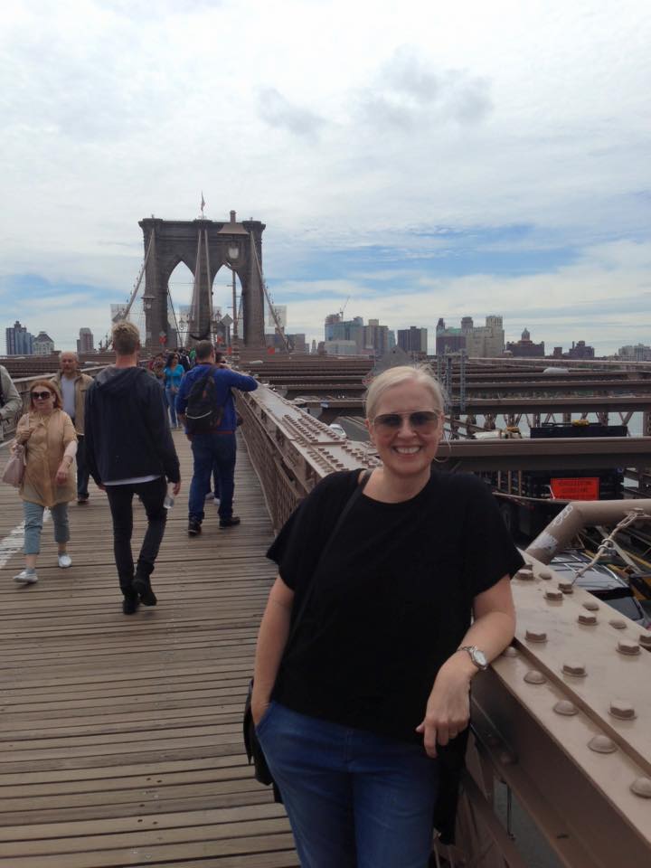 me-on-brooklyn-bridge-2